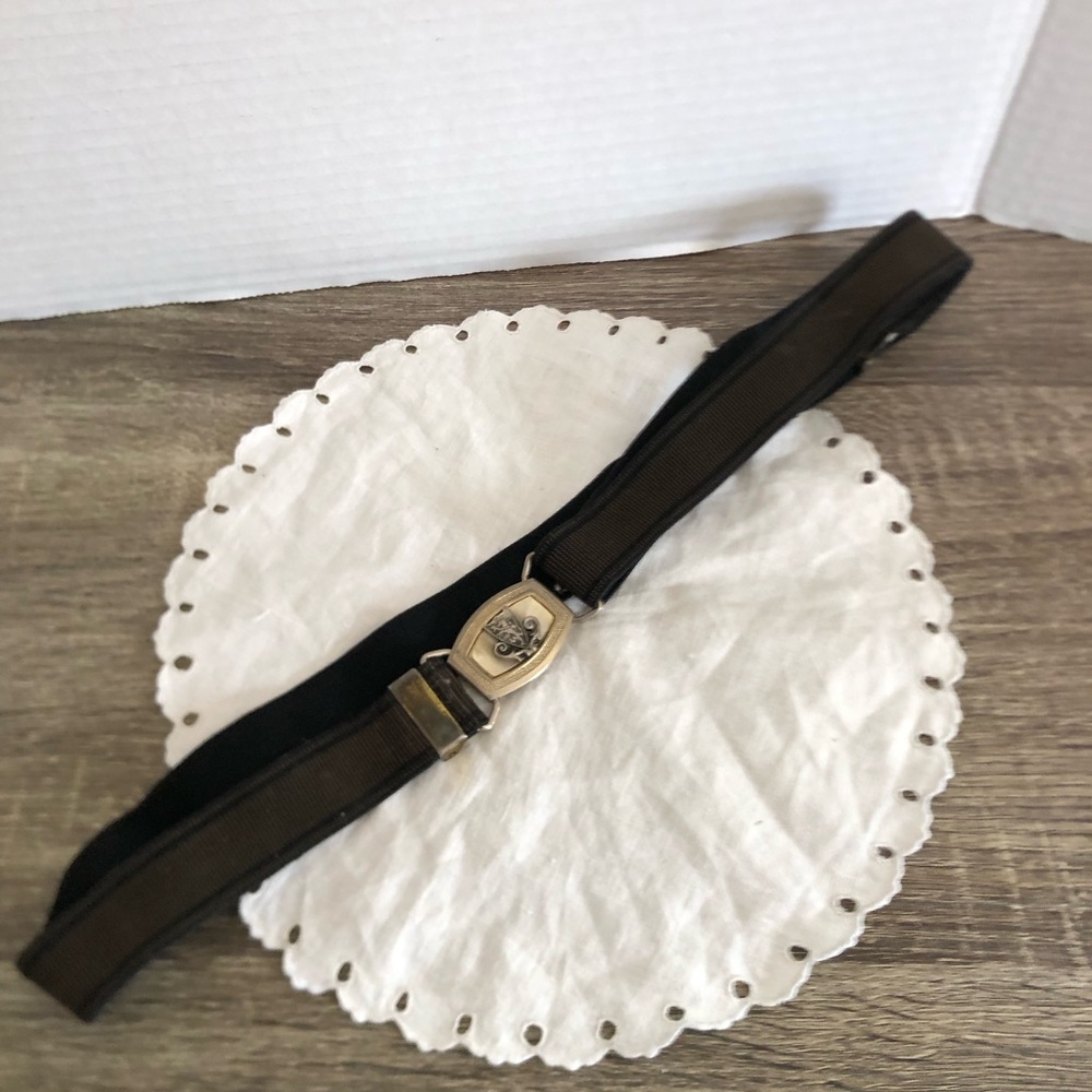 Vtg Elastic Belt with Heraldic Lion Buckle